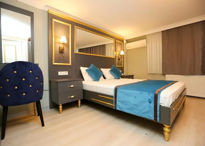 מלון דירות Grand Moon 4*