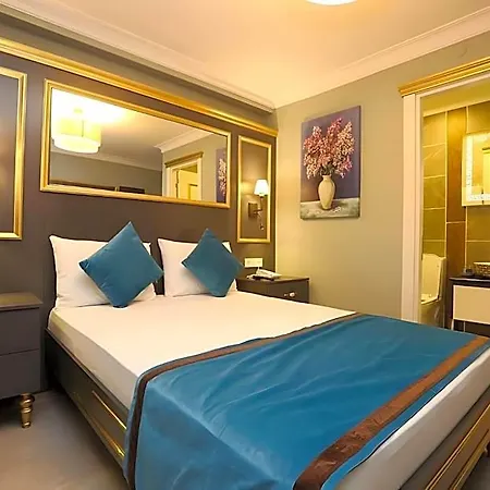 Ξενοδοχείο με διαμερίσματα Grand Moon 4*