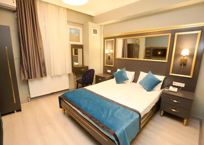 Grand Moon Aparthotel