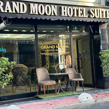 Grand Moon
