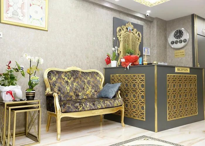 Grand Moon Aparthotel