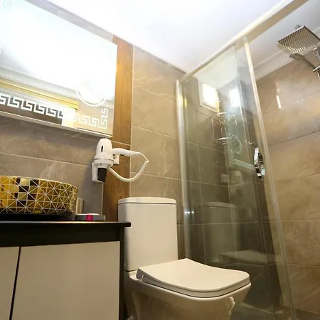 شقة فندقية Grand Moon 4*